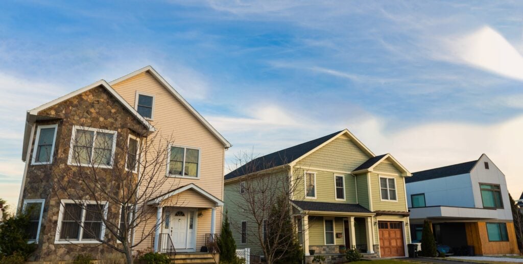 BPCON2025 blue logo vertical 3000W Decoding the Upper Middle Class: Real Estate as Your Pathway to Success