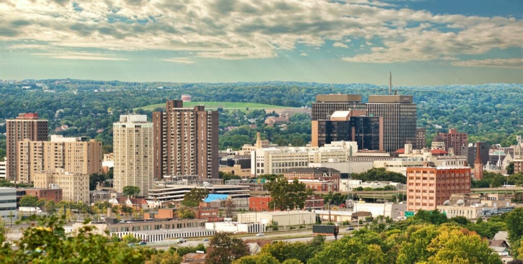 BiggerDeals Blog Block 1 e1744998194305 Emerging Opportunities: Easier Deals in Today's Housing Markets