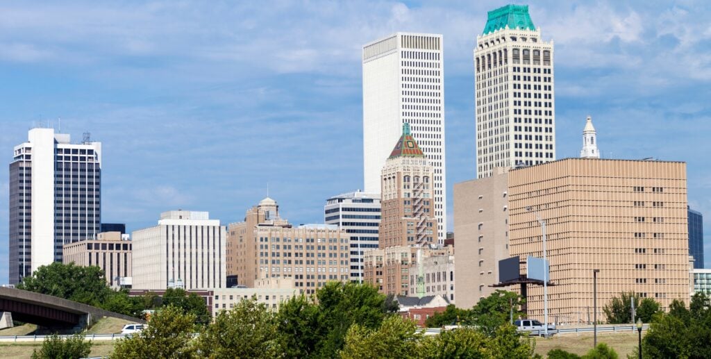 Exploring 2025’s Best Short-Term Rentals and Smart Financing Tips