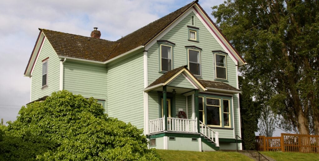 BiggerDeals Blog Block 1 e1744998194305 Shrinking Home Flipping Profits Amid Dwindling Deals