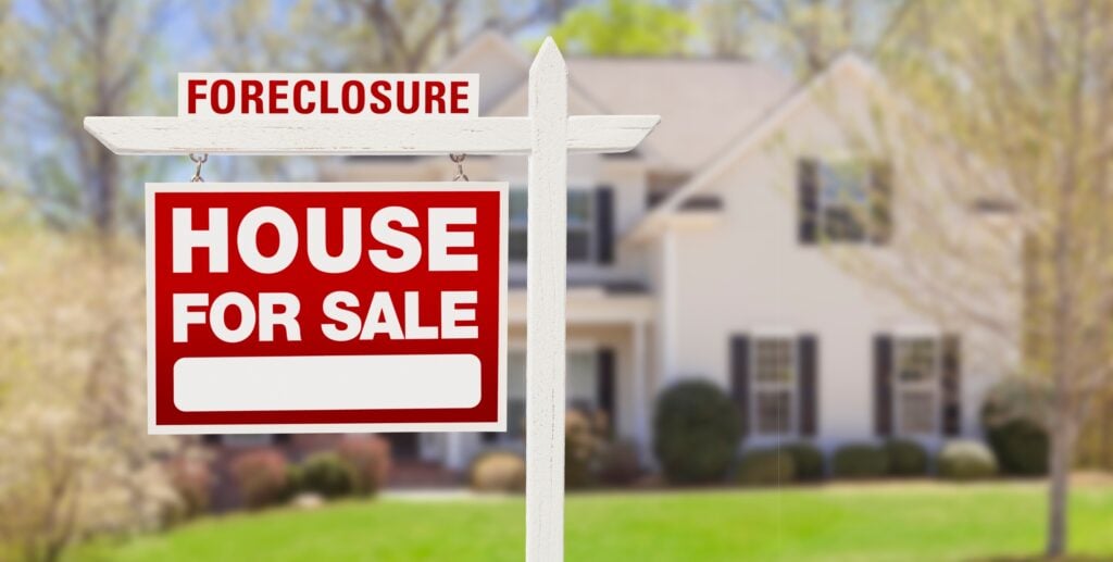 "Foreclosure Starts Decline Nationally Yet Distress Rises in Key Counties"