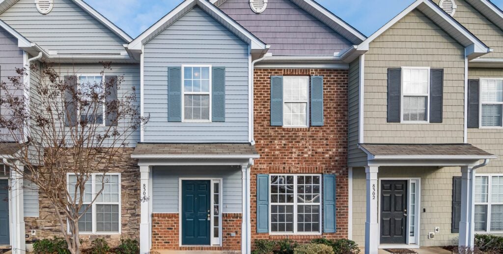 "Discover Why Townhomes Are the Premier Cash Flow Investment for Savvy Investors"