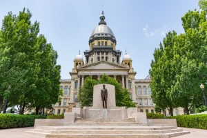 Illinois REALTORS targets local barriers to building more housing